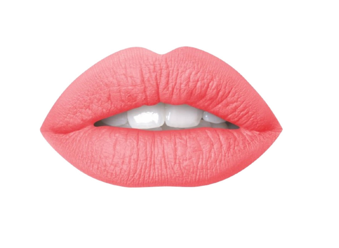 A woman lips wearing air matte liquid lipstick shade sweetheart.