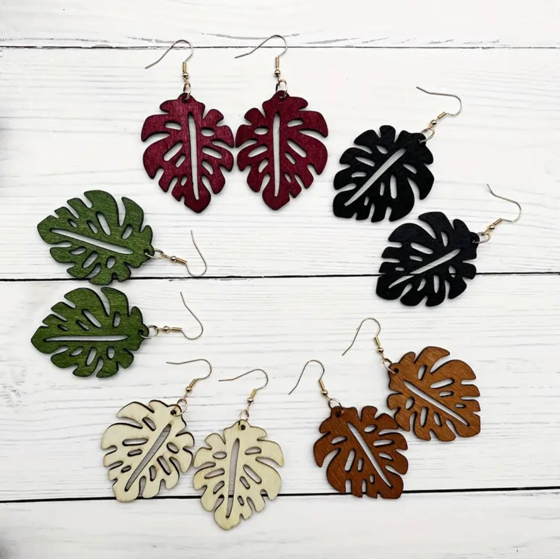 WOODEN LEAF EARRINGS