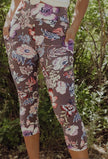 Floral printed capri leggings with side pockets